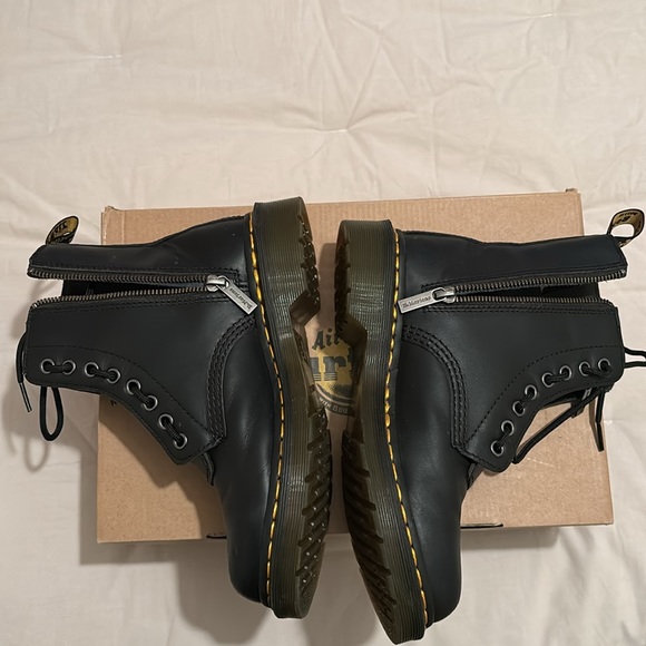 Dr. Martens 1460 Pascal Front Zip Boots Size 6 - Picture 2 of 10